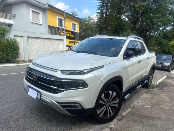 FIAT TORO 2.0 16V TURBO DIESEL VOLCANO 4WD AT9